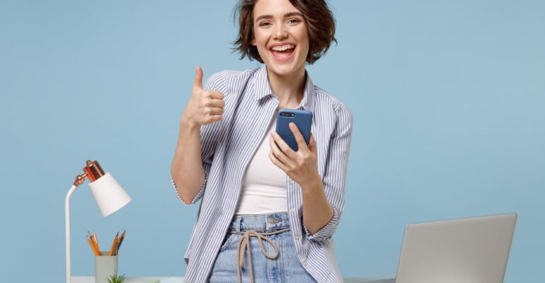 young,happy,fun,secretary,employee,business,woman,in,casual,shirt