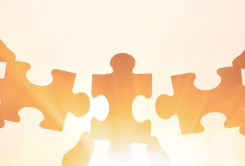 three,hands,of,business,man,to,connect,couple,3,piece